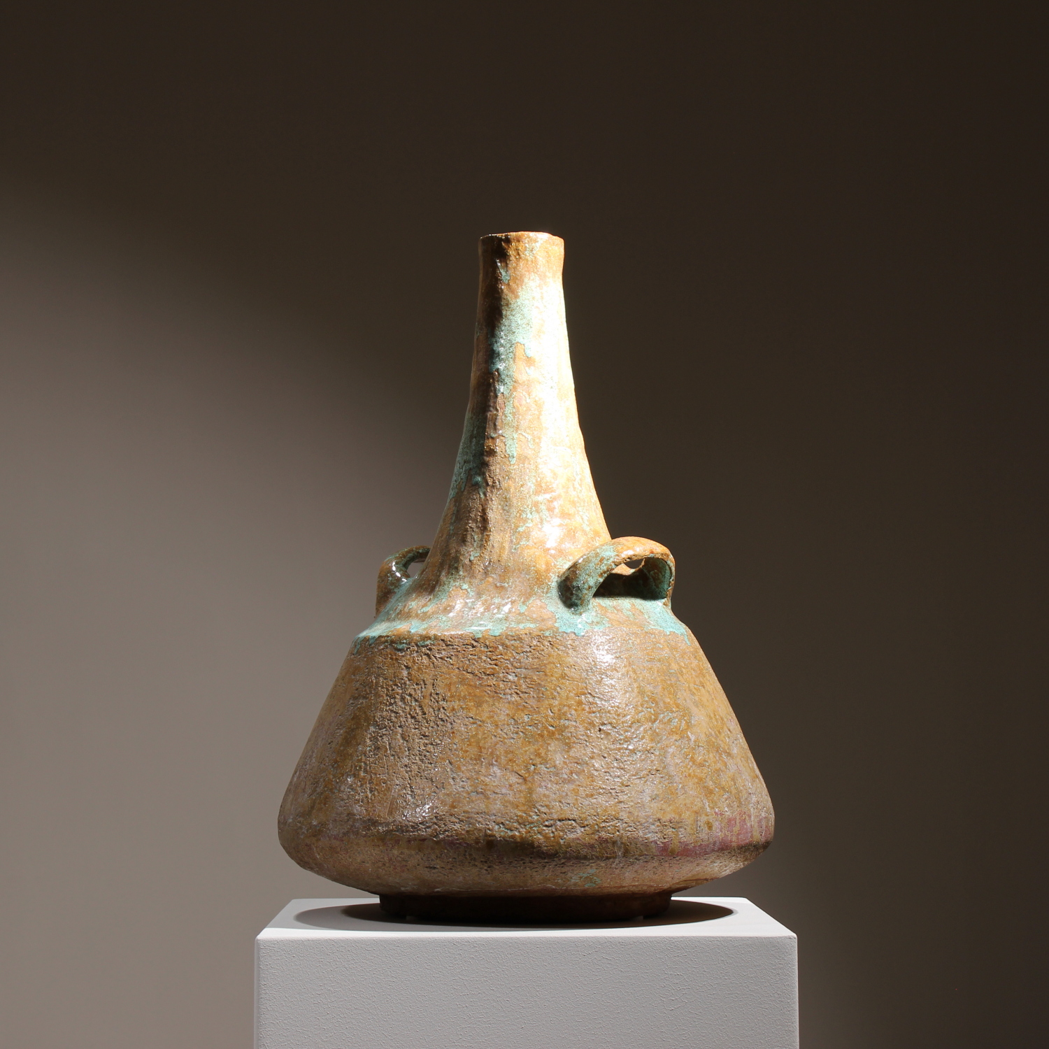 01-unique-ceramic-sculpture-vase-1971-studiolorono-lorono