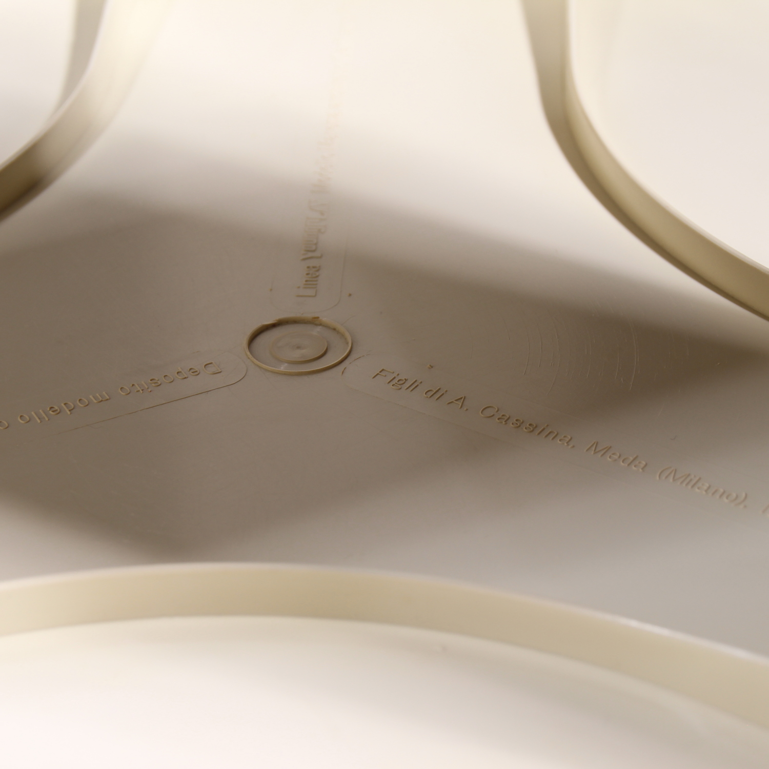 011-nesting-tables-marema-cassina-gianfranco-frattini-studiolorono-lorono