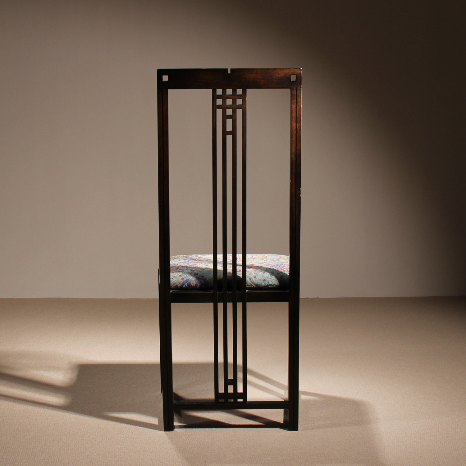02-giorgetti-umberto-asnago-galaxy-chair-1980s-studiolorono-lorono