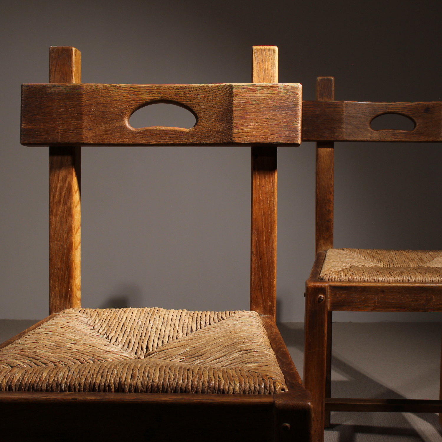 03-rustic-brutalist-dining-rush-chair-1960s-studiolorono-lorono