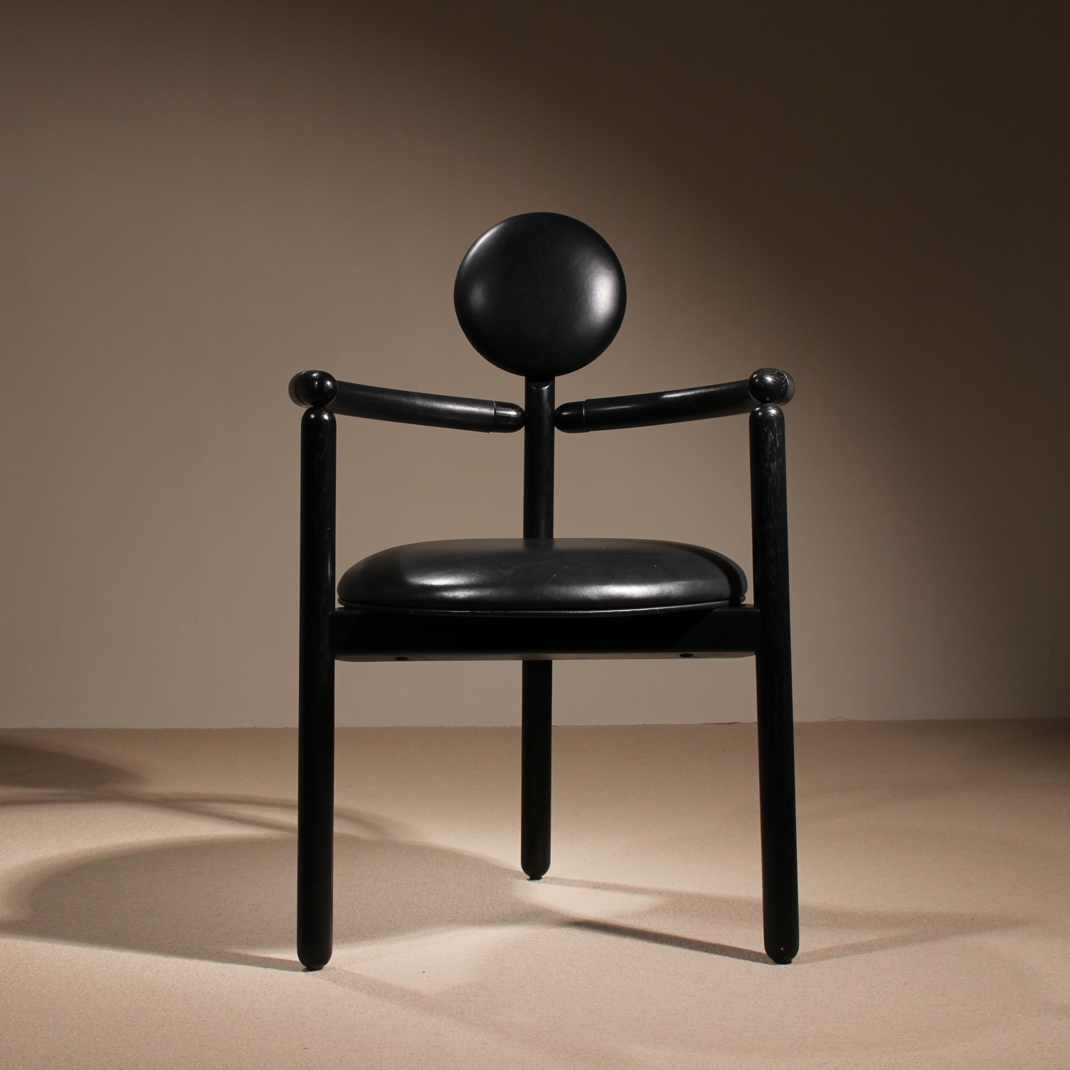 04-vico-magistretti-pan-chair-1980-rosenthal-studiolorono-lorono