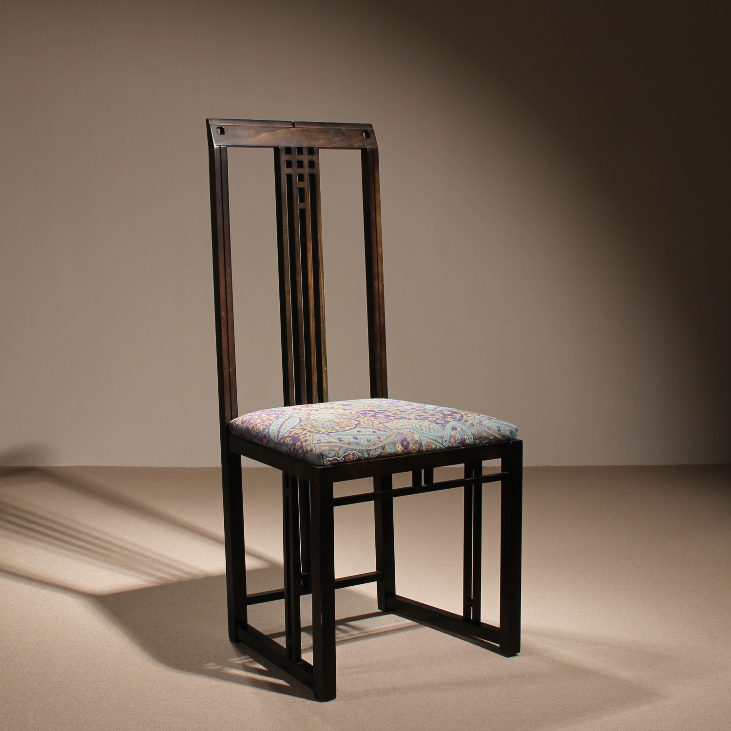 07-giorgetti-umberto-asnago-galaxy-chair-1980s-studiolorono-lorono