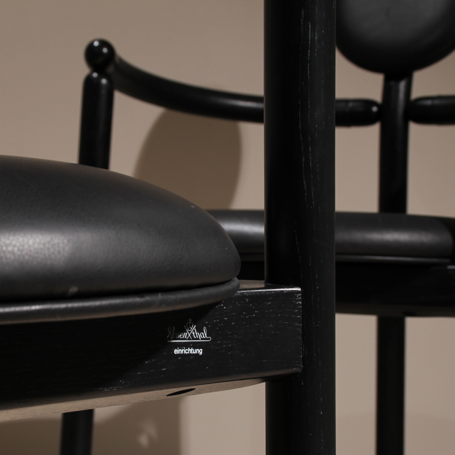 10-vico-magistretti-pan-chair-1980-rosenthal-studiolorono-lorono