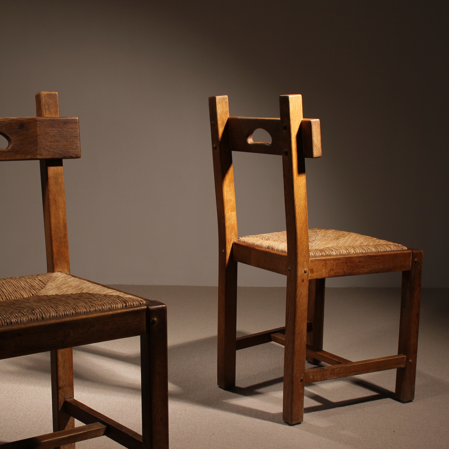 11-rustic-brutalist-dining-rush-chair-1960s-studiolorono-lorono