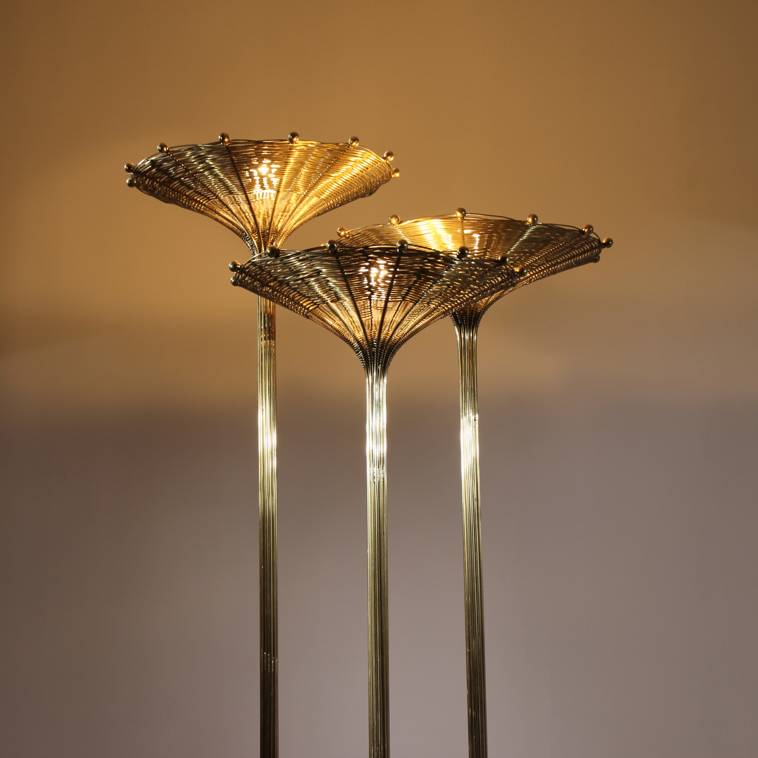 04-nucci-valsecchi-papyrus-lamp-1970s-studiolorono-lorono