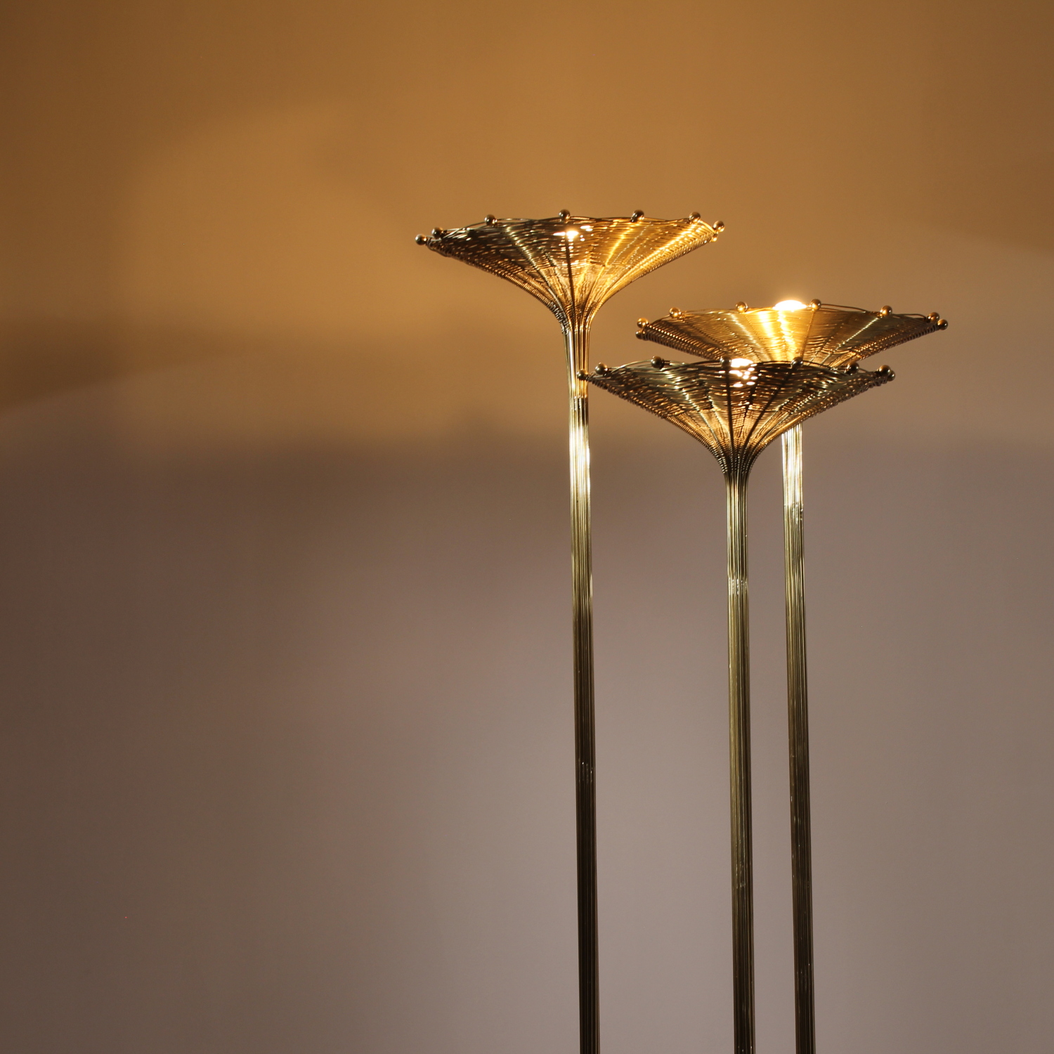 05-nucci-valsecchi-papyrus-lamp-1970s-studiolorono-lorono