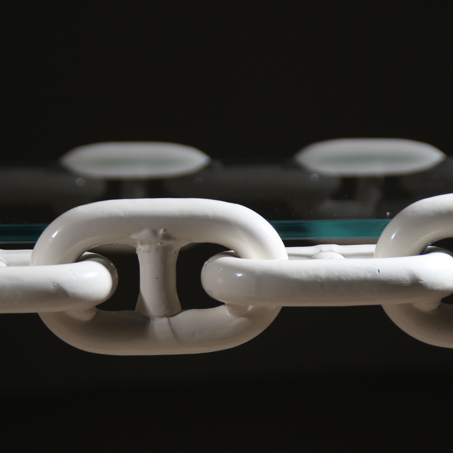09-chain-link-coffee-table-1970s-studiolorono-lorono