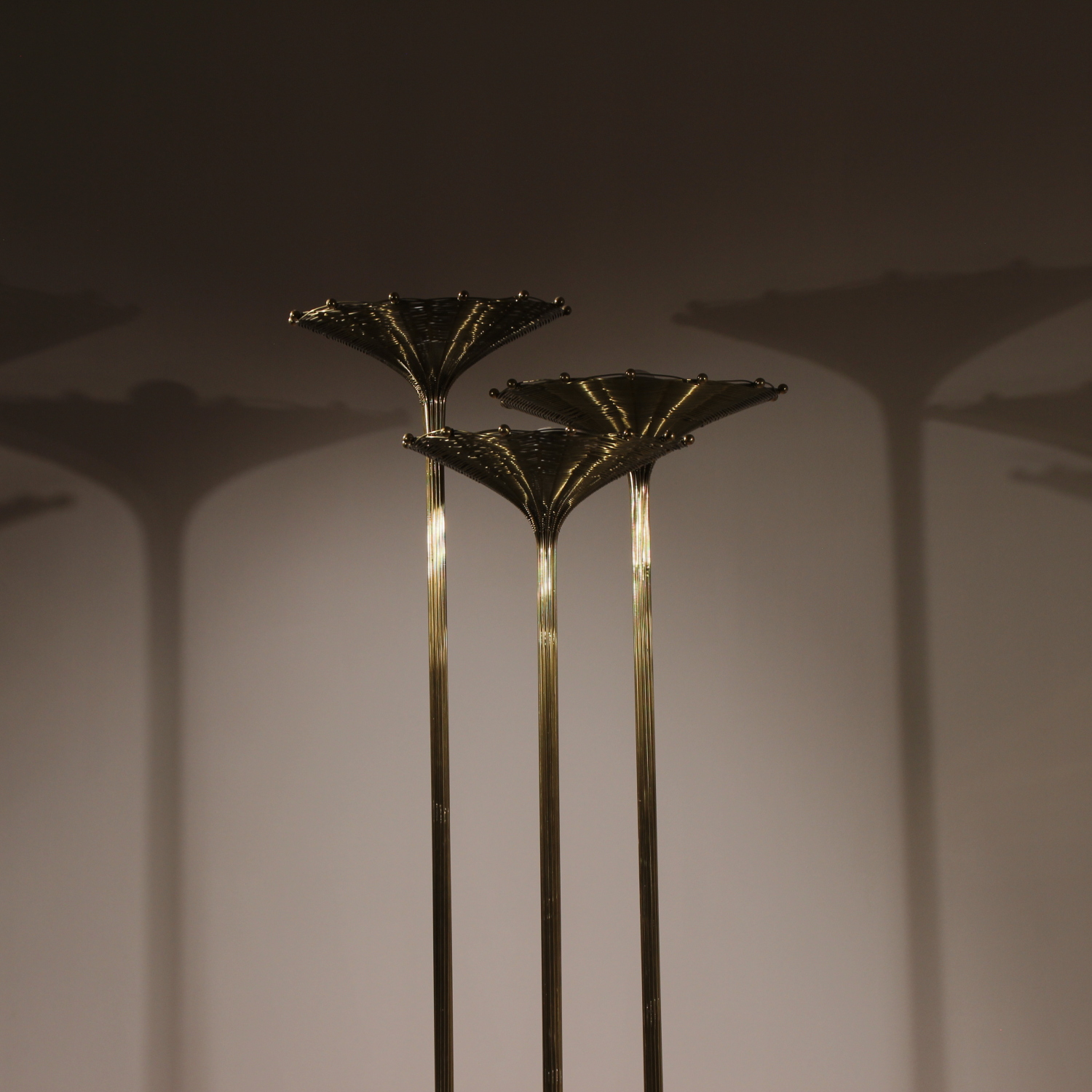 11-nucci-valsecchi-papyrus-lamp-1970s-studiolorono-lorono