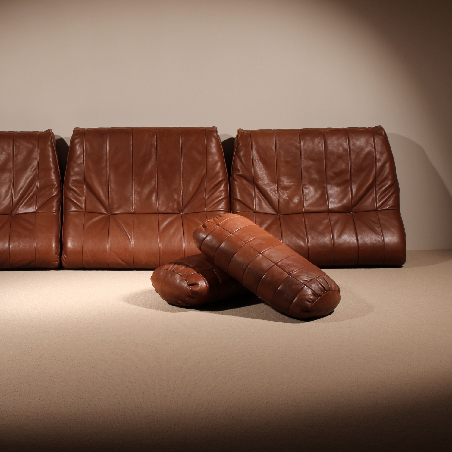 23-desede-ds-80-sofa-daybed-patchwork-leather-studiolorono-lorono