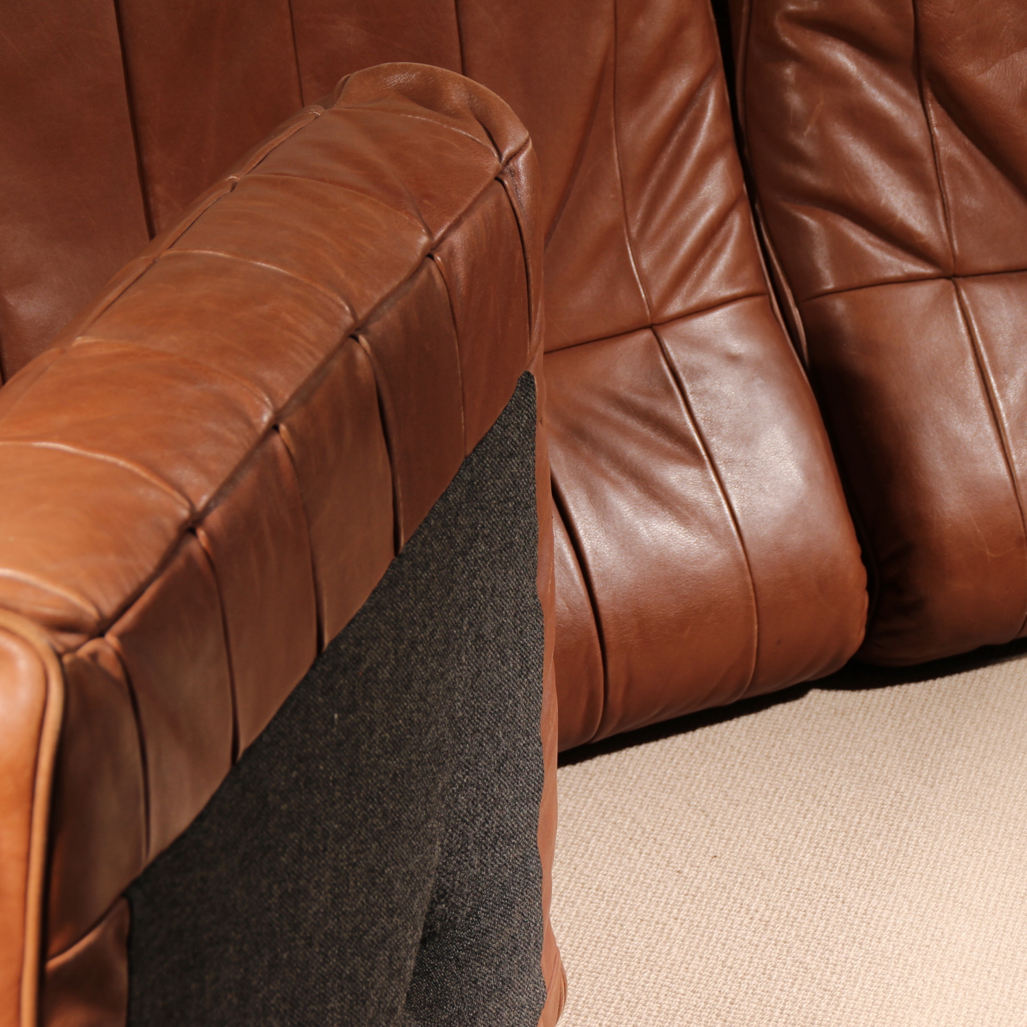 24-desede-ds-80-sofa-daybed-patchwork-leather-studiolorono-lorono
