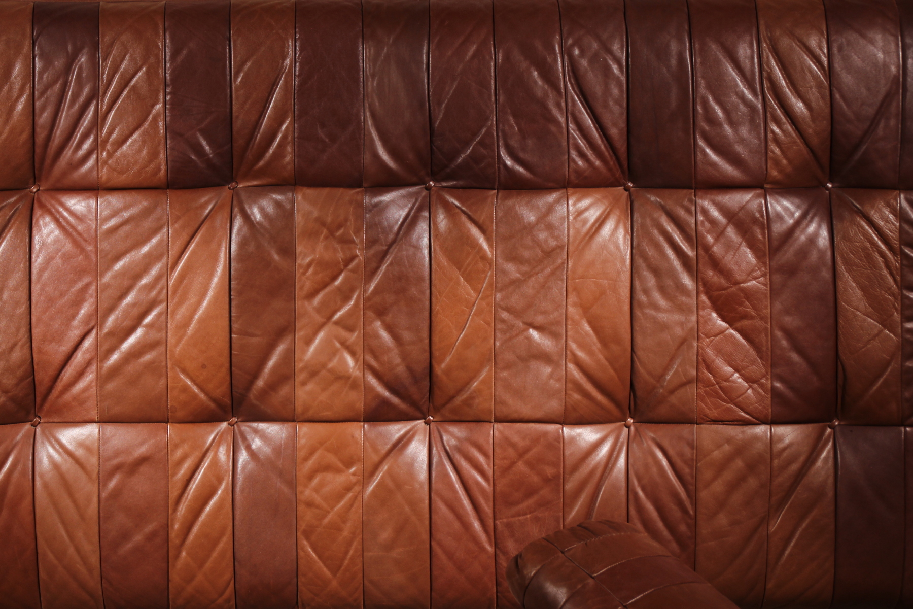 27-desede-ds-80-sofa-daybed-patchwork-leather-studiolorono-lorono