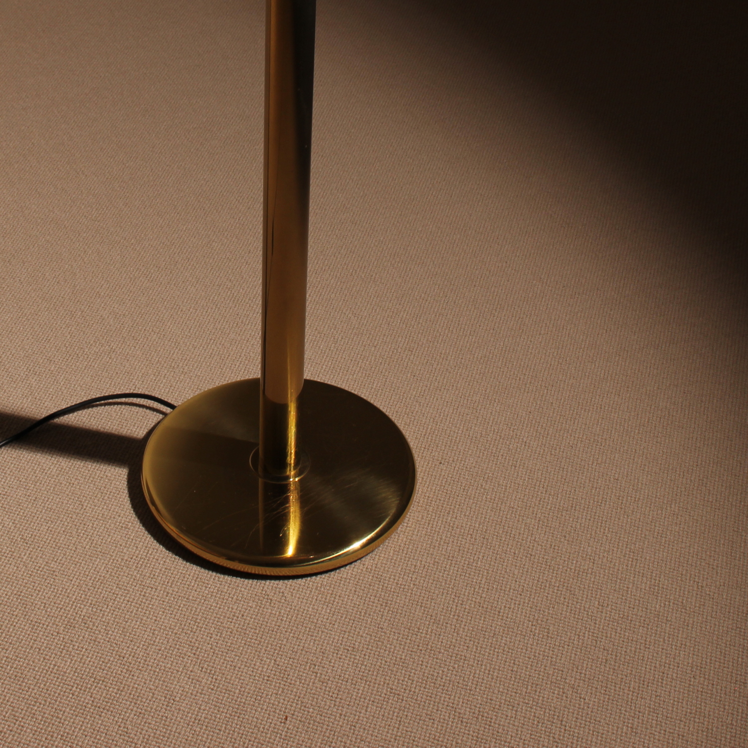 04-cosack-floor-lamp-brass-1970s-studiolorono-lorono
