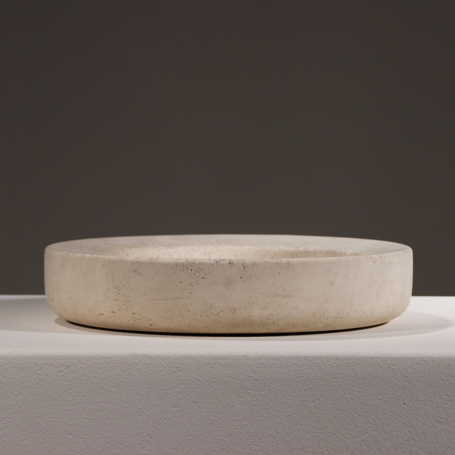 05-travertine-bowl-up&up-pier-alessandro-giusti-egidio-di-rosa-studiolorono-lorono