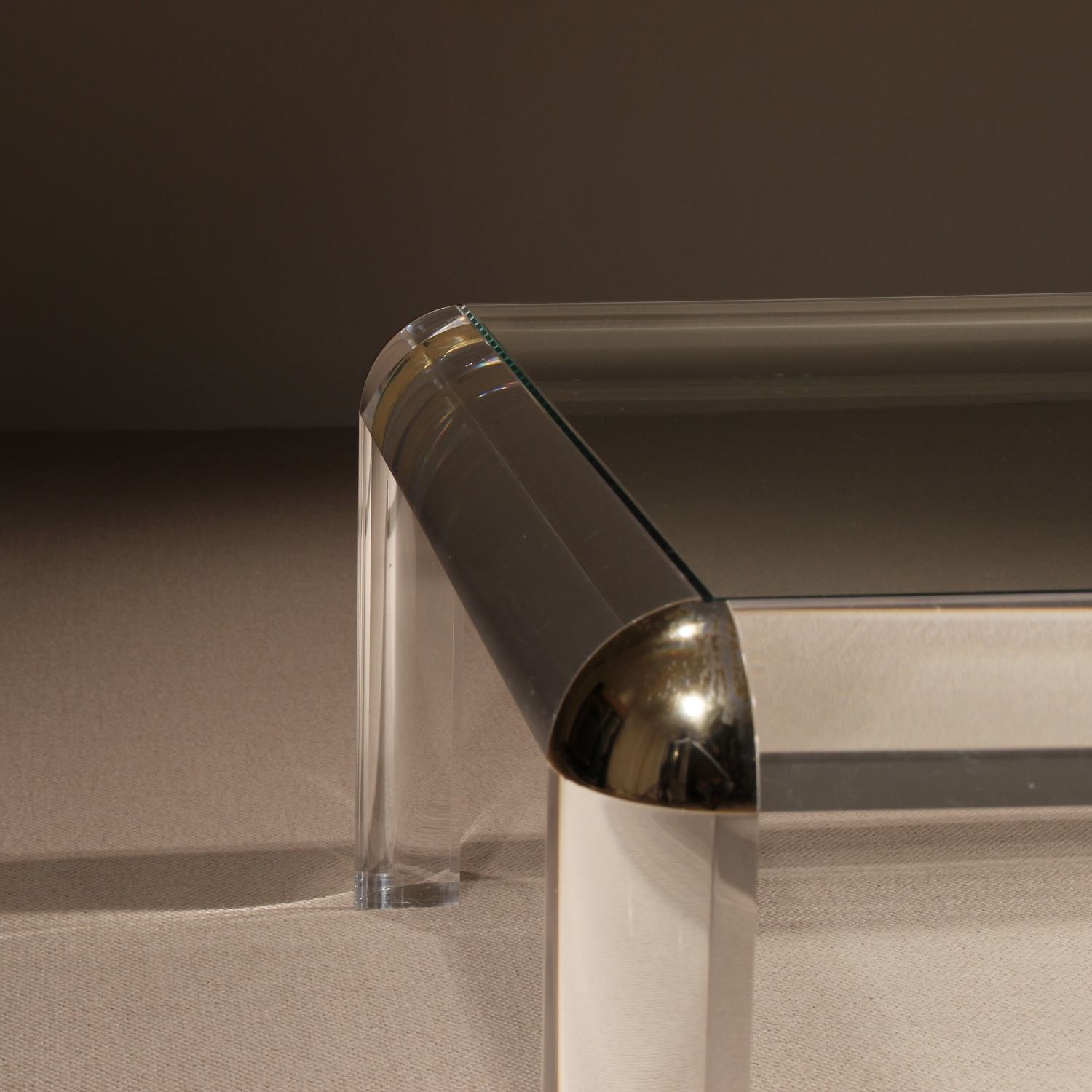 09-karl-springer-style-lucite-brass-coffee-table-rectangular-studiolorono-lorono