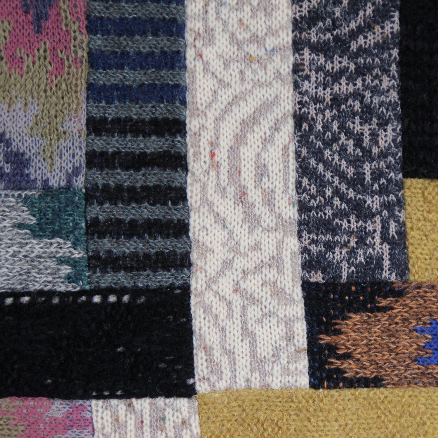 07-large-hand-signed-tapestry-ottavio-missoni-giorgio-saporiti-1987-studiolorono-lorono