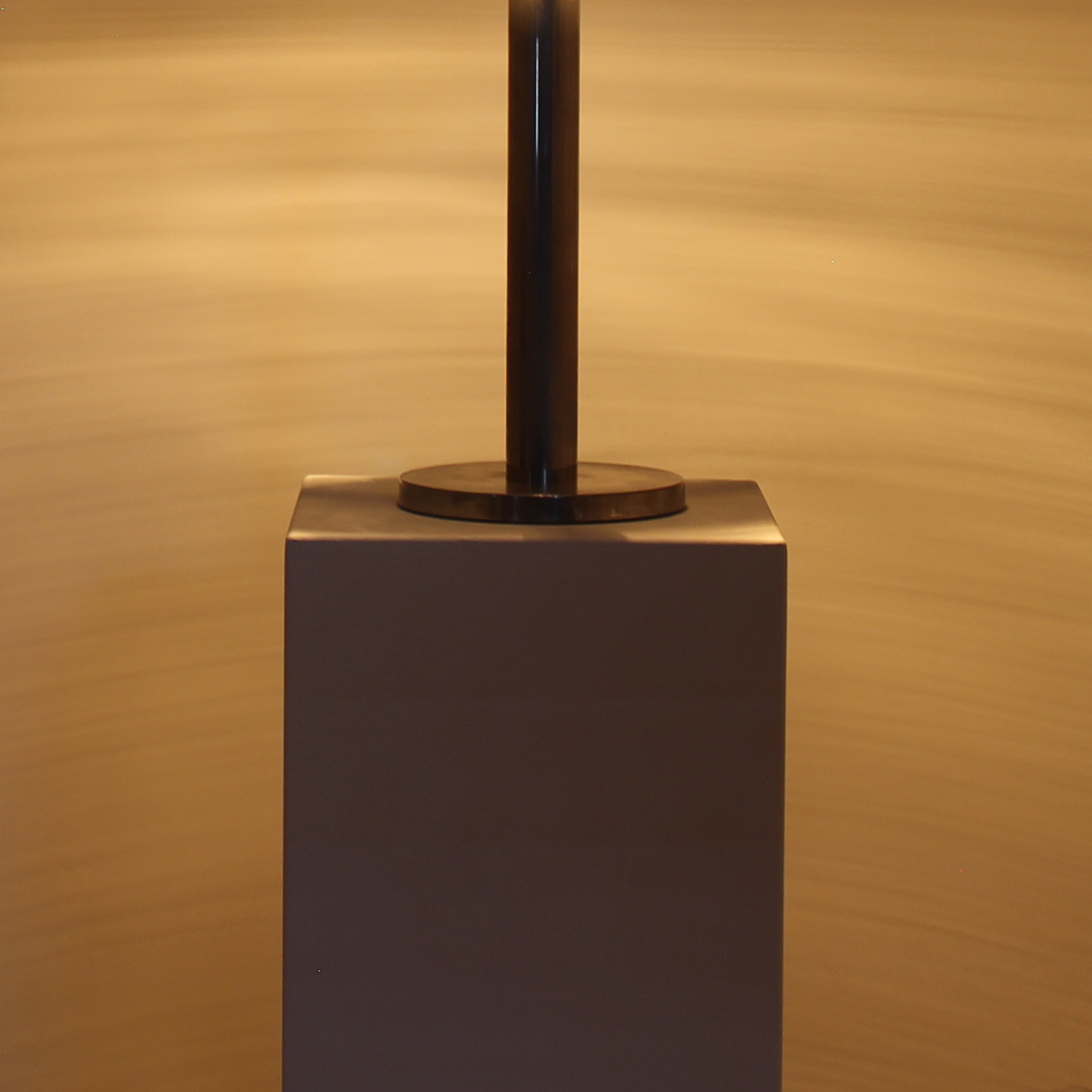 10-minimalist-sphere-table-lamp-1960s-studiolorono-lorono