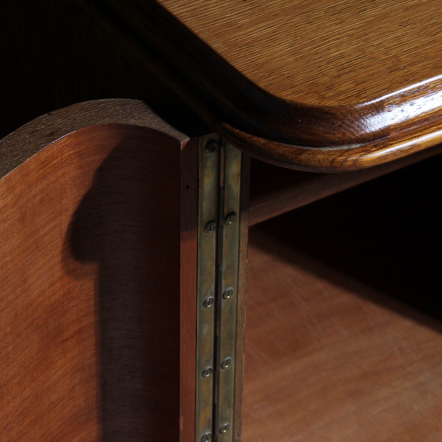 04-art-deco-sideboard-superstructure-oak-burl-walnut-studiolorono-lorono