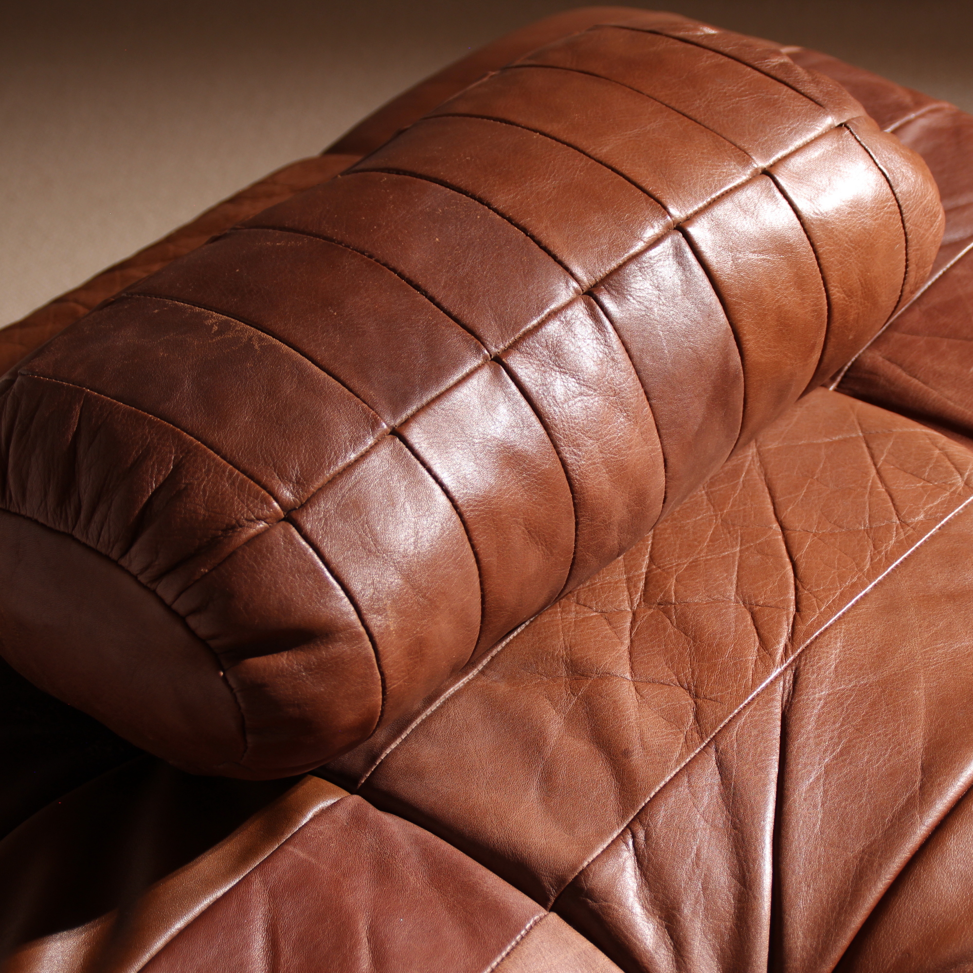 05-desede-daybed-ds80-cognac-patchwork-leather-1970s-studiolorono-lorono