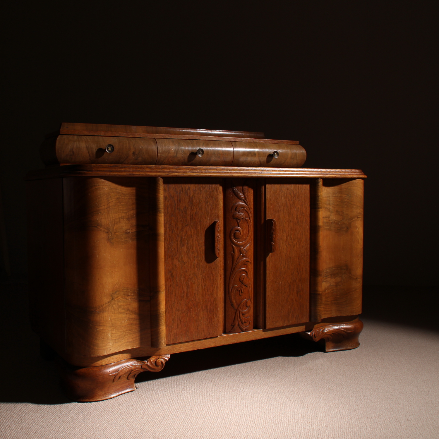 09-art-deco-sideboard-superstructure-oak-burl-walnut-studiolorono-lorono